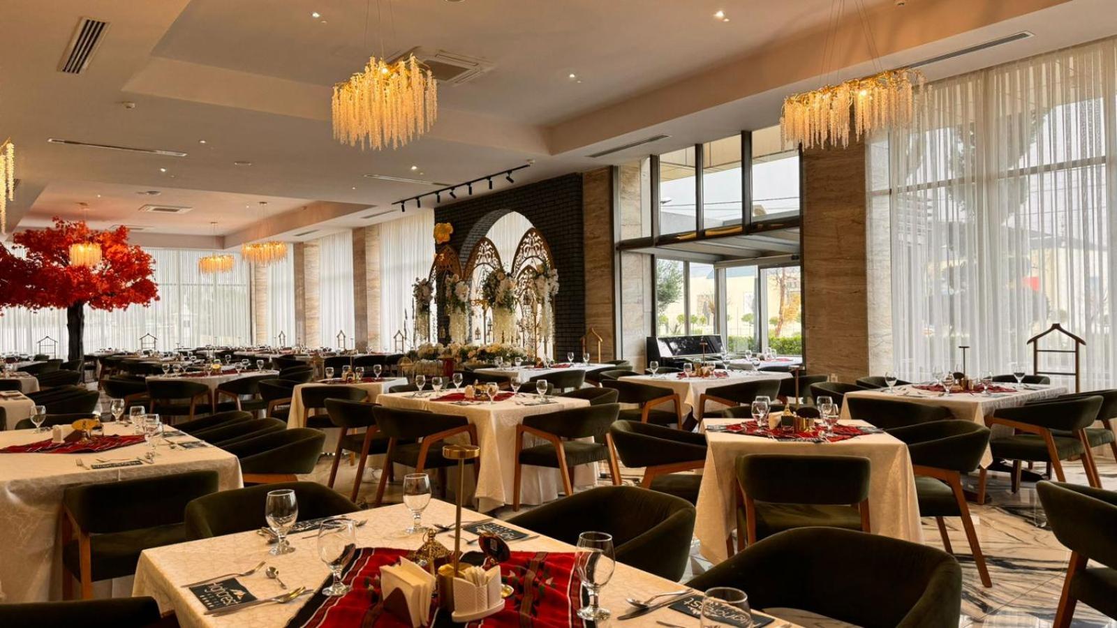 Highcrest Hotel Szulejmánijja Kültér fotó